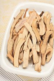 同天发售的《弥助模拟器》Steam获玩家“特别好评”